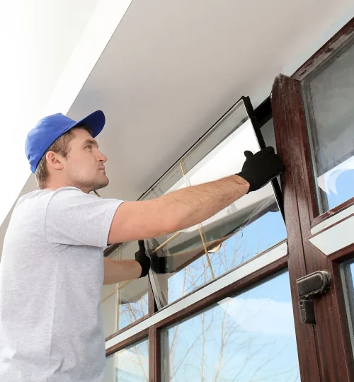 Man-Replacing-Window-Lite-sm